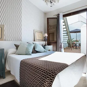 https://singular-apartments-seville.es-andalucia.com